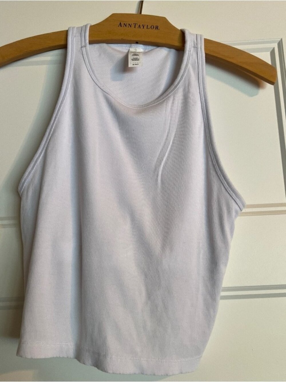 Crop Tank – White – Size L